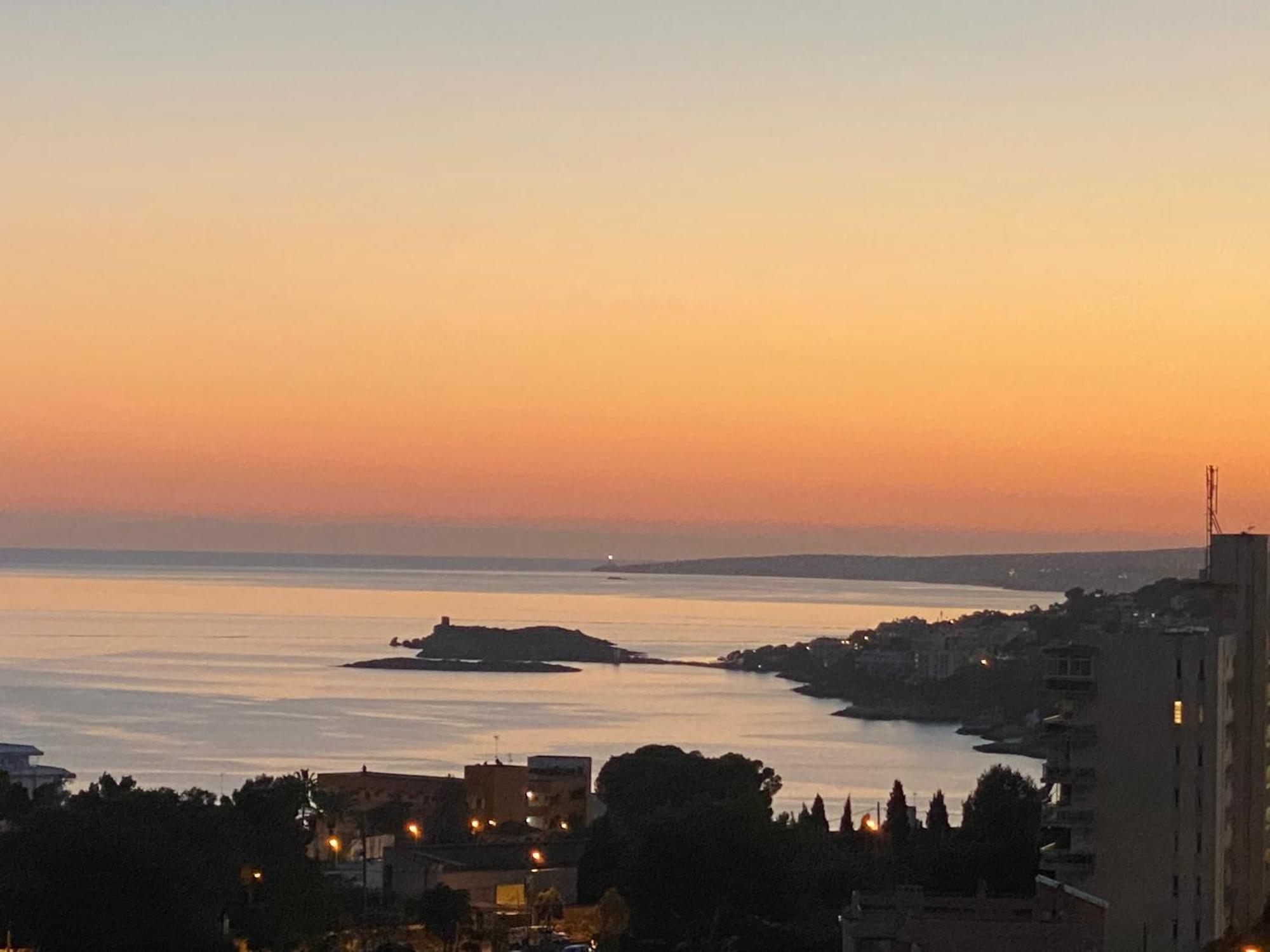 Appartement With Breathtaking Panoramic Sea And Mountain Views Palma